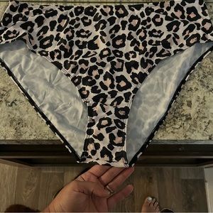 Leopard high waisted bikini bottoms